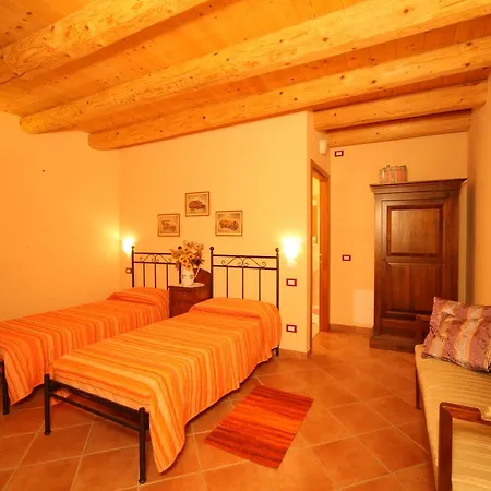 Alloggio per agriturismo Corte Boaria *